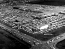 Ellen Dunham-Jones: Retrofitting suburbia
