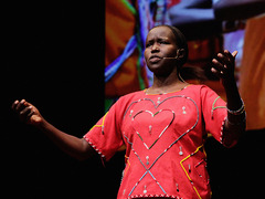 Kakenya Ntaiya: A girl who demanded school