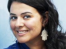 Dina El Wedidi - desaturate