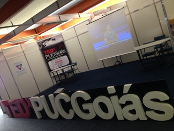 TEDxPUCGoiásSalon